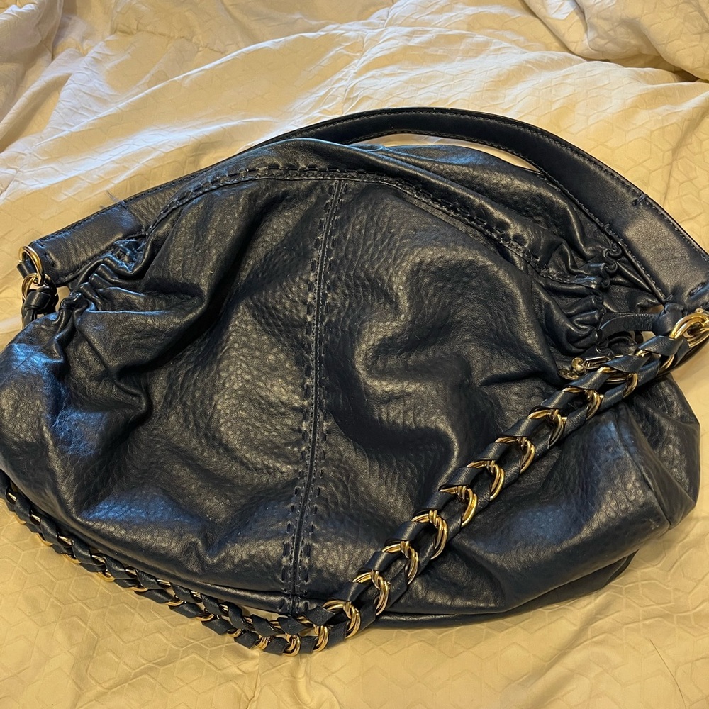 Elegant Black Leather Women's Bag